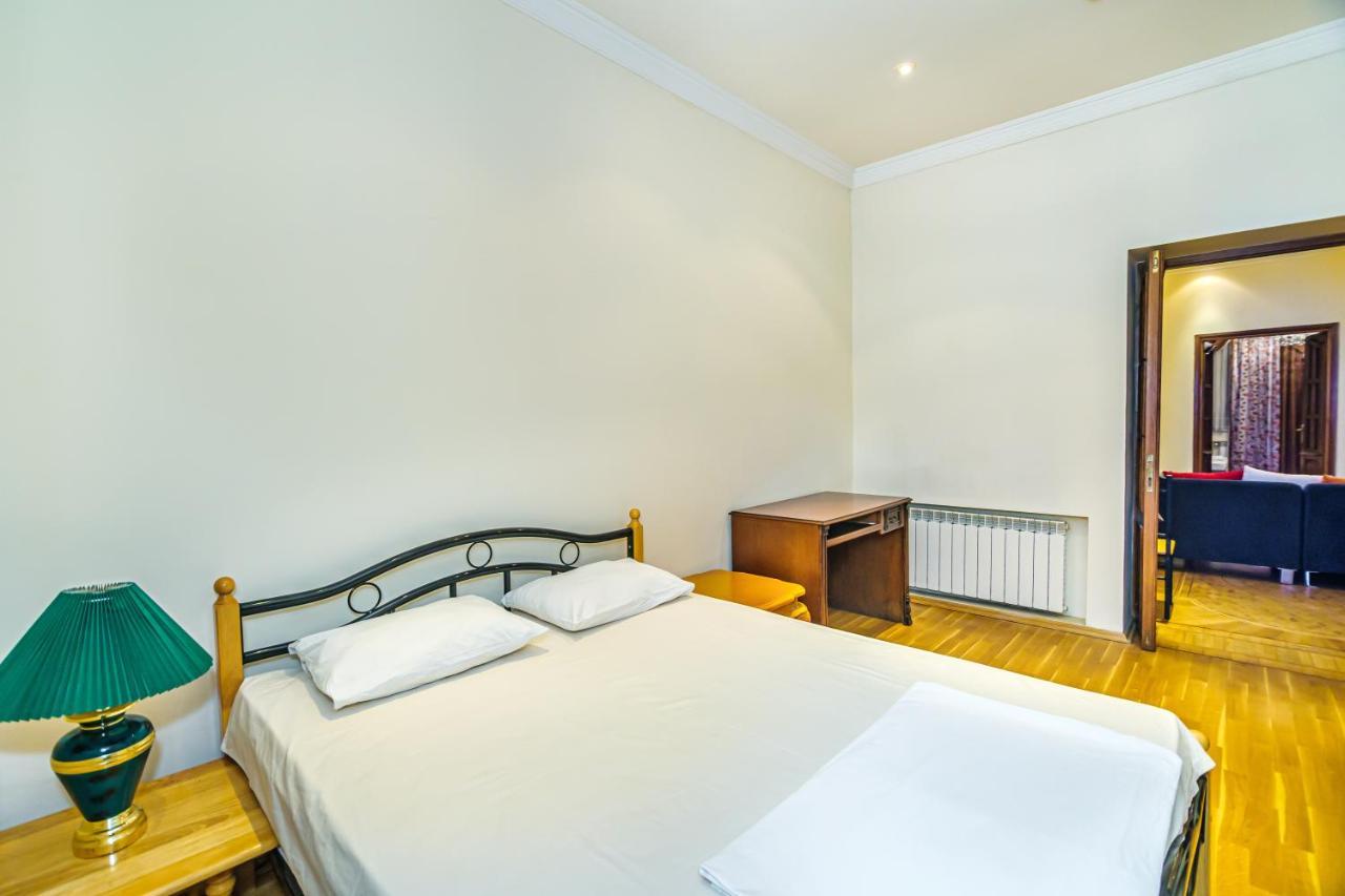 Garden View Apartment 巴库 外观 照片